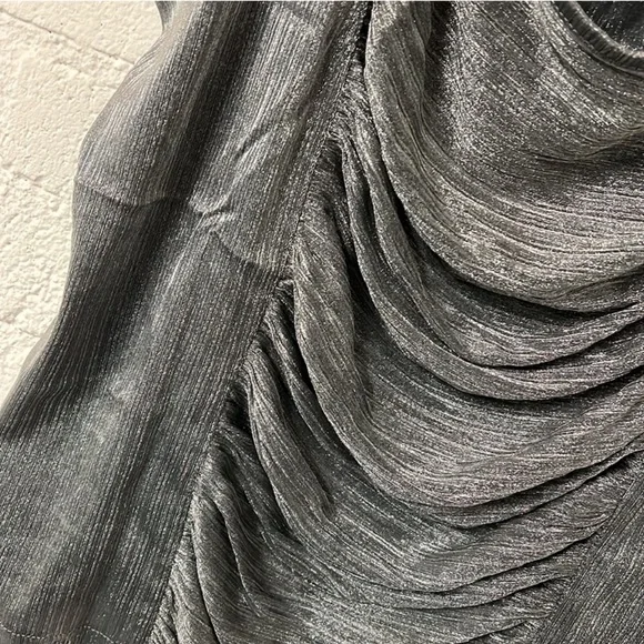 Metallic Silver Ruched Tank Top - Picture 5 of 5